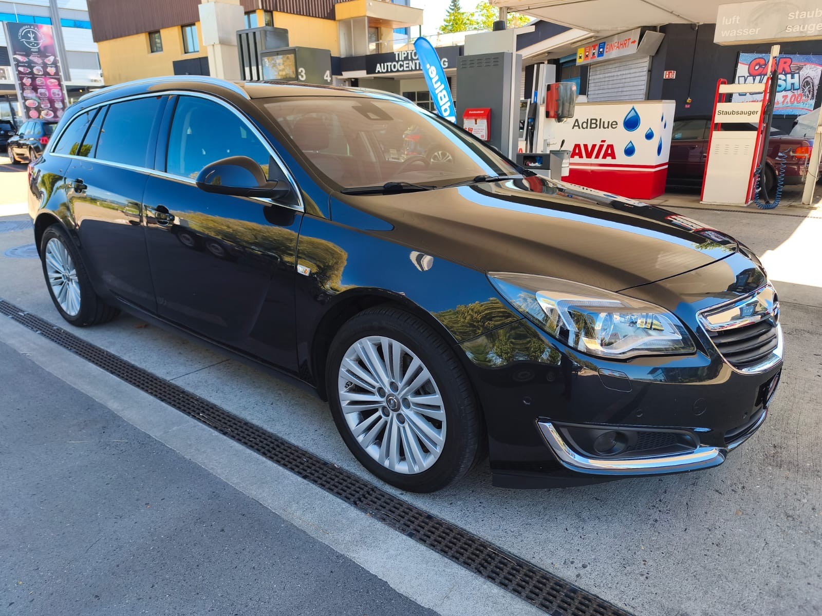 OPEL Insignia Sports Tourer 2.0 CDTI Sport 4WD Aut.-image-0