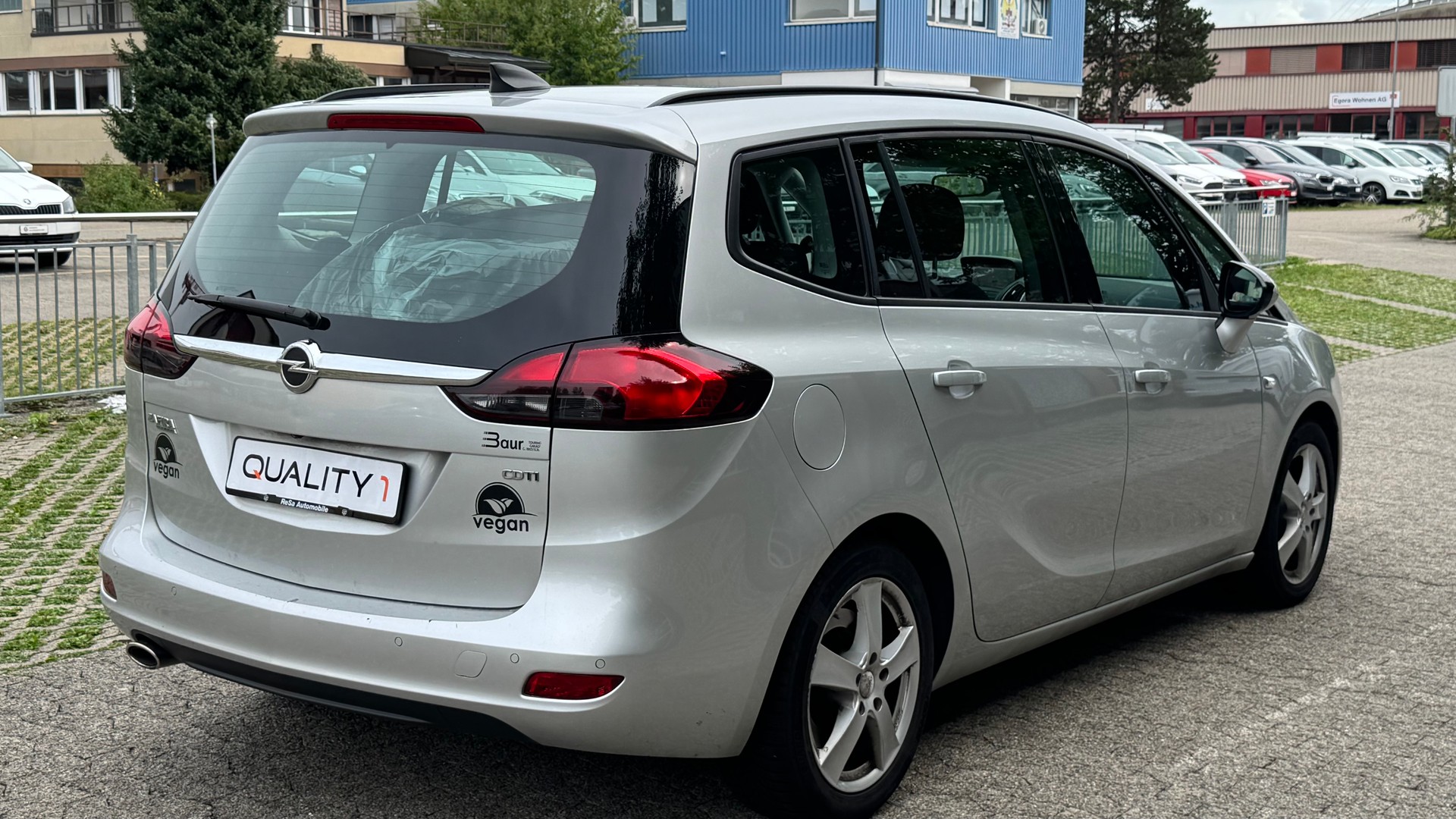 OPEL Zafira Tourer 2.0 CDTi Drive Automatic-image-3