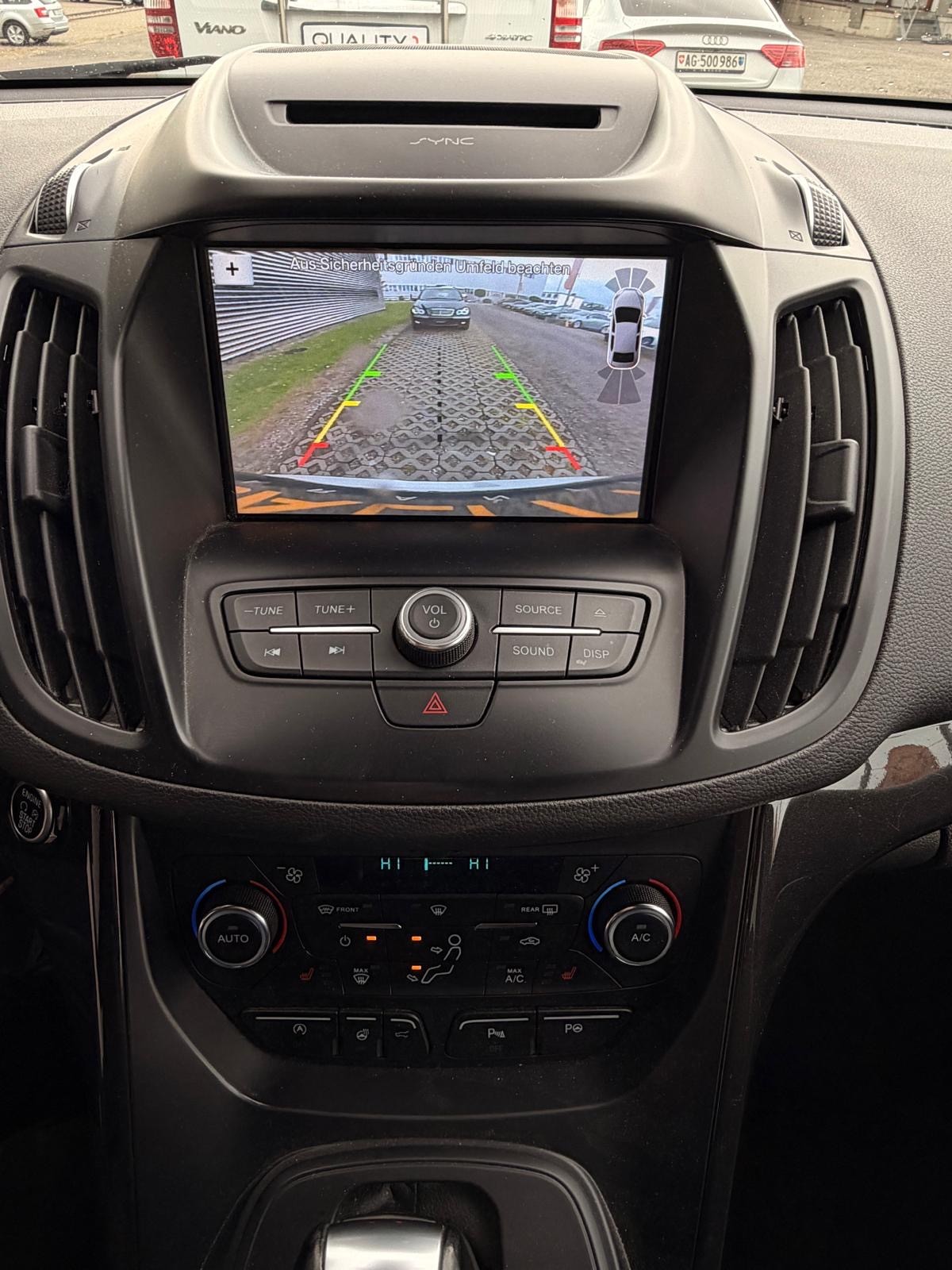 FORD Kuga 2.0 TDCi ST-LINE 4WD PowerShift-image-2