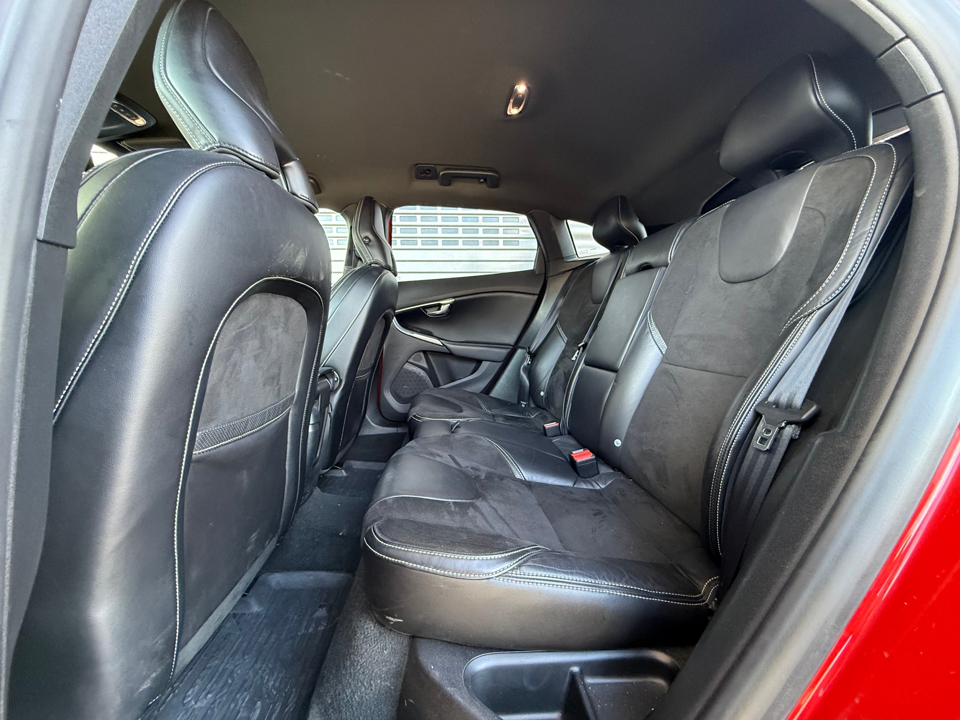 VOLVO V40 Sport200-image-10