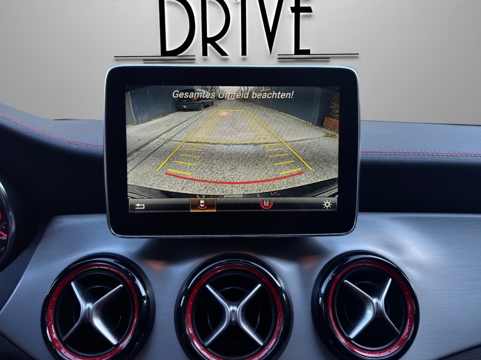 MERCEDES-BENZ CLA 45 AMG 4Matic Speedshift-image-14