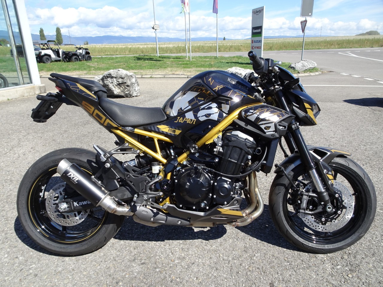 KAWASAKI Z 900 (35kW) Déco