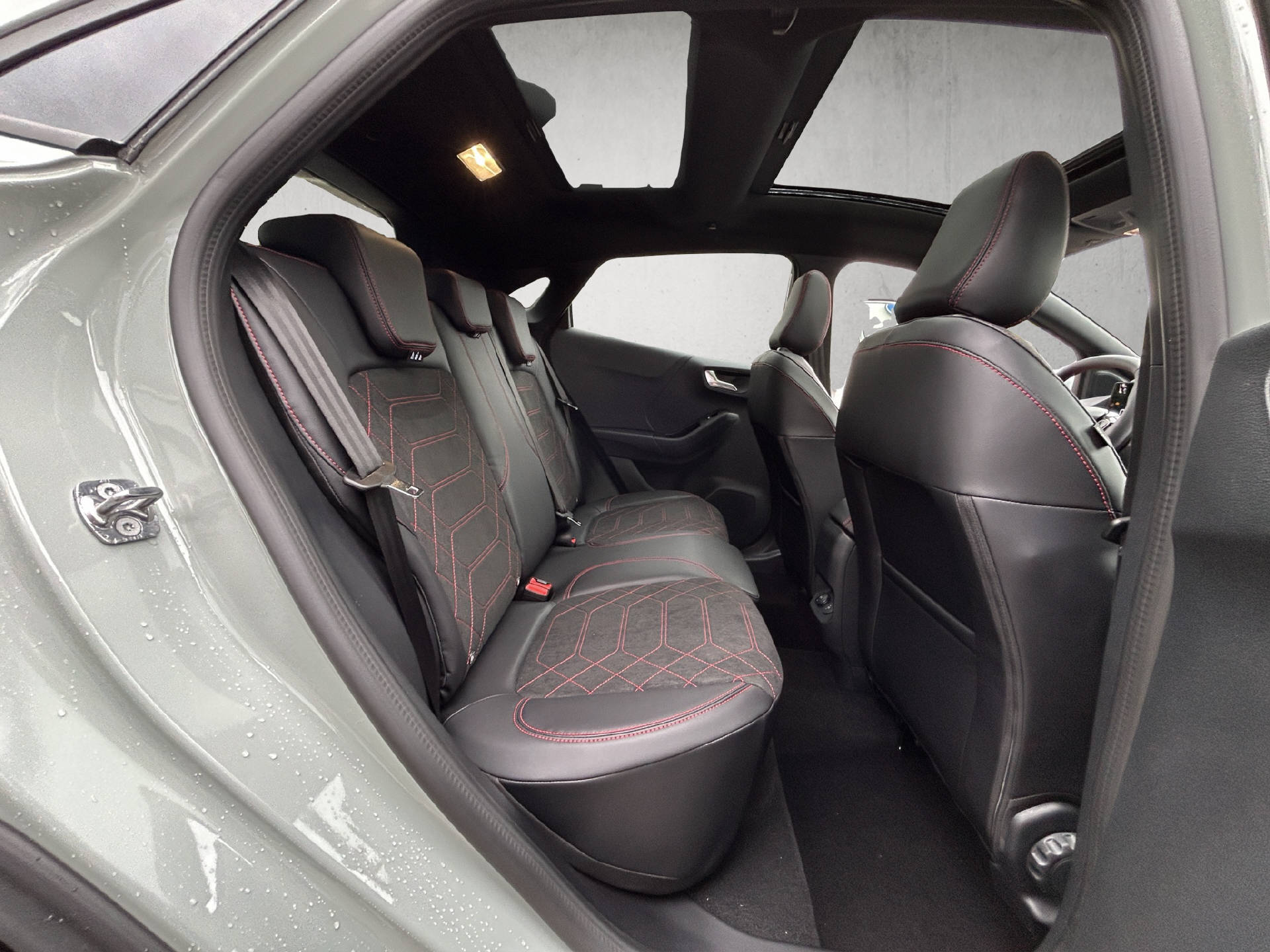 FORD Puma 1.0 EcoB Hybrid 155 ST-Line X-image-19
