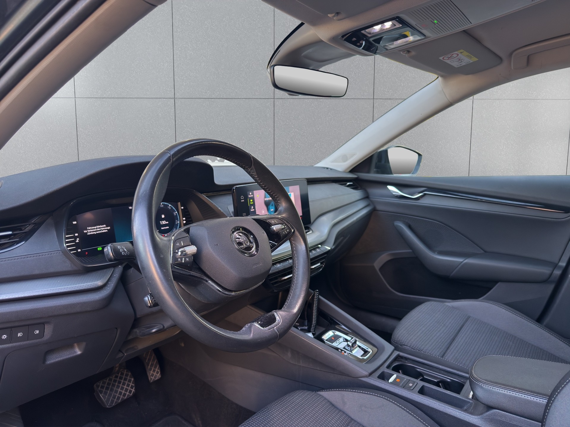 SKODA Octavia Combi 2.0 TDI DSG Ambition 4x4-image-6
