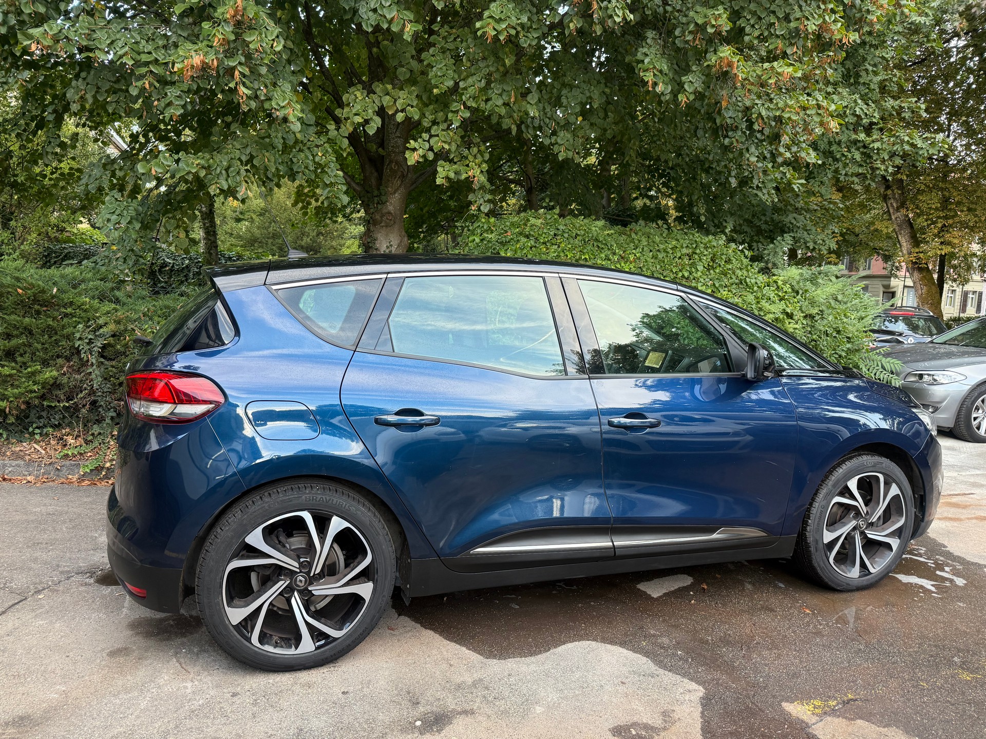 RENAULT Scénic 1.3 16V Turbo Business-image-4