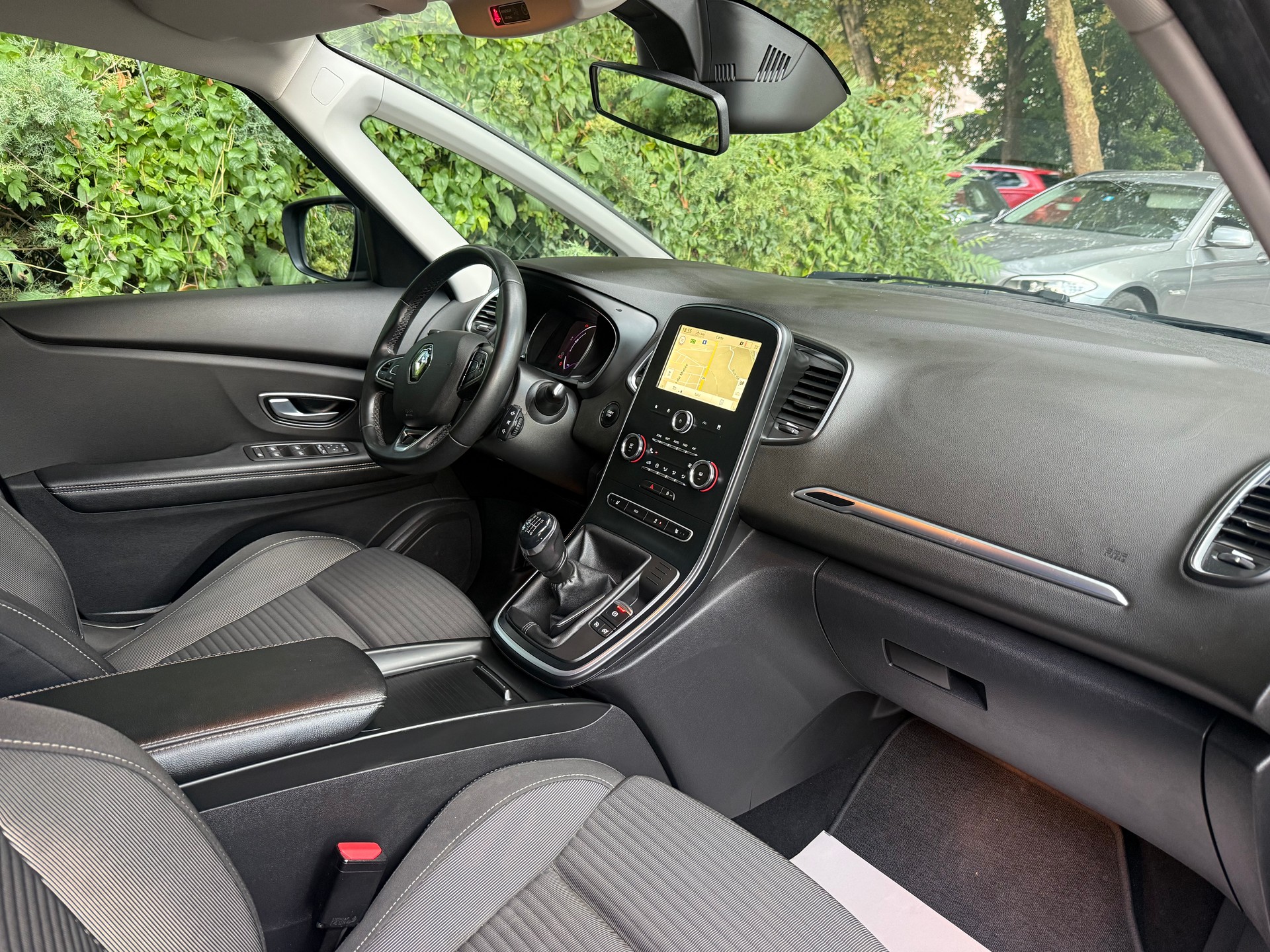 RENAULT Scénic 1.3 16V Turbo Business-image-5