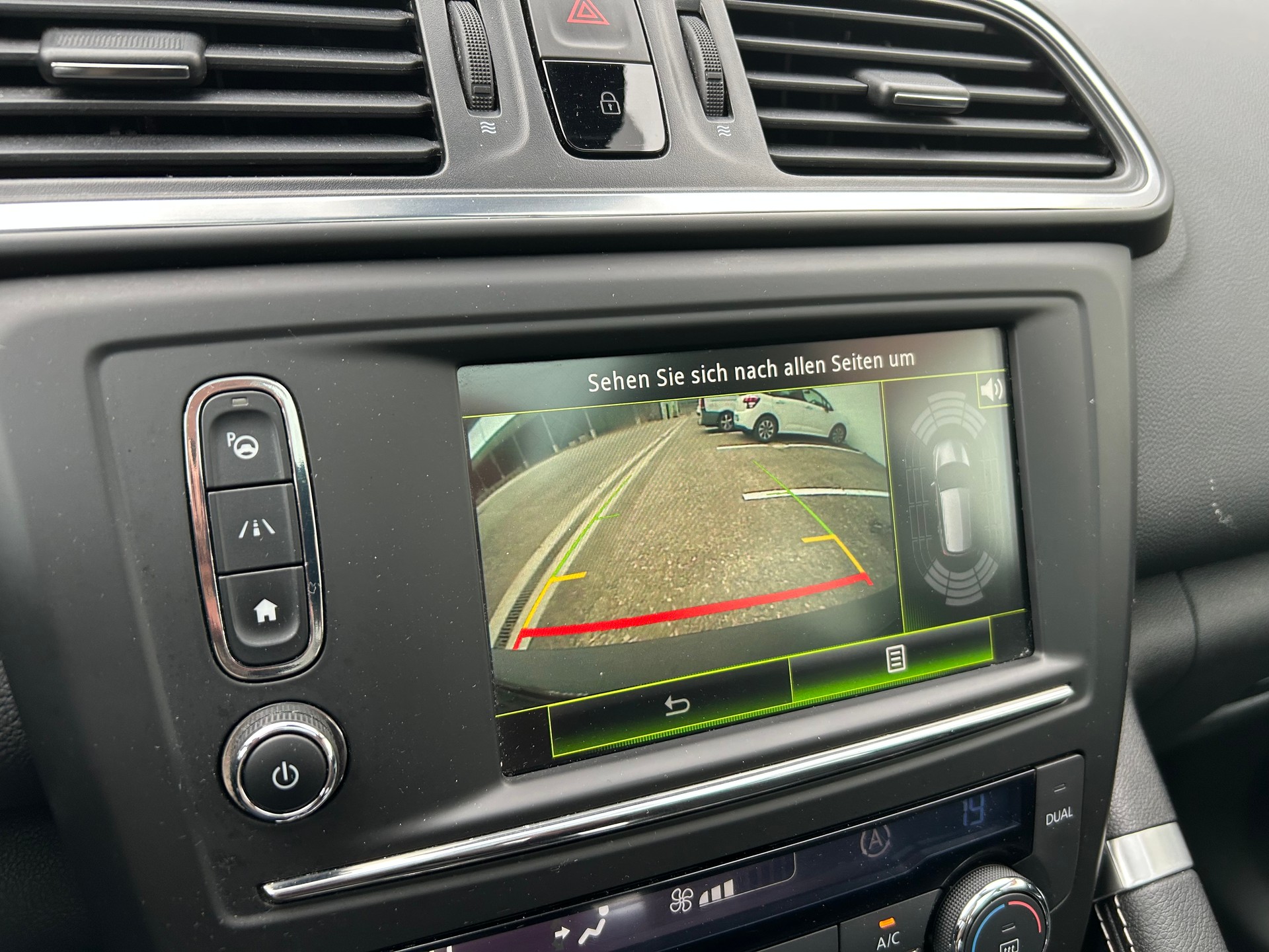 RENAULT Kadjar 1.5 dCi Bose-image-9