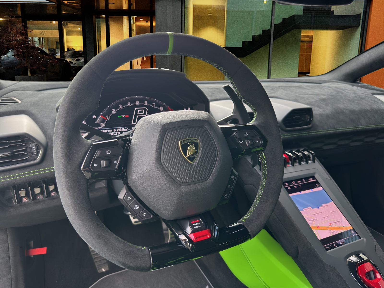 LAMBORGHINI Huracan Coupé 5.2 STO 60th Anniversary EDITION-image-11