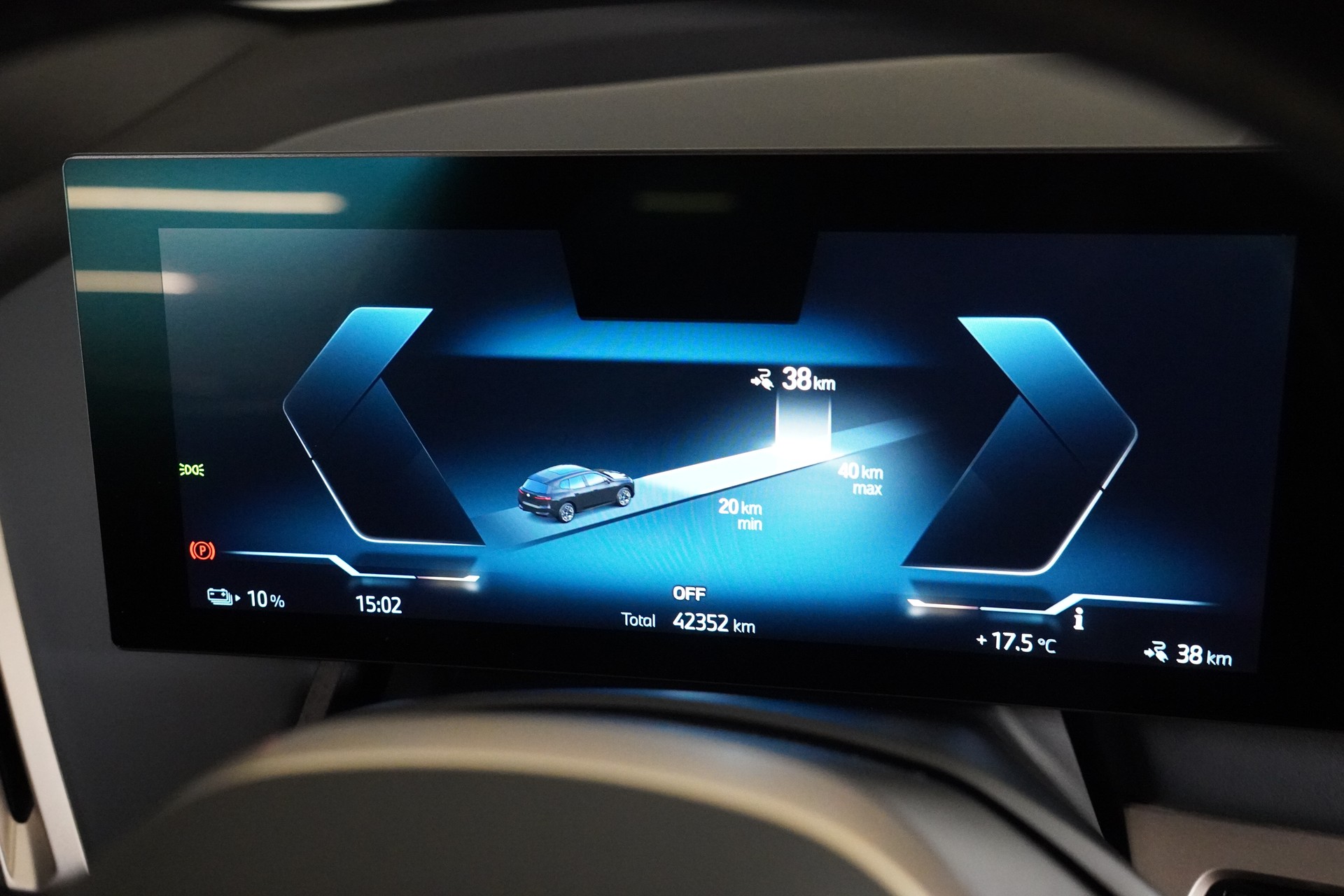 BMW iX xDrive40 Launch Edition-image-22