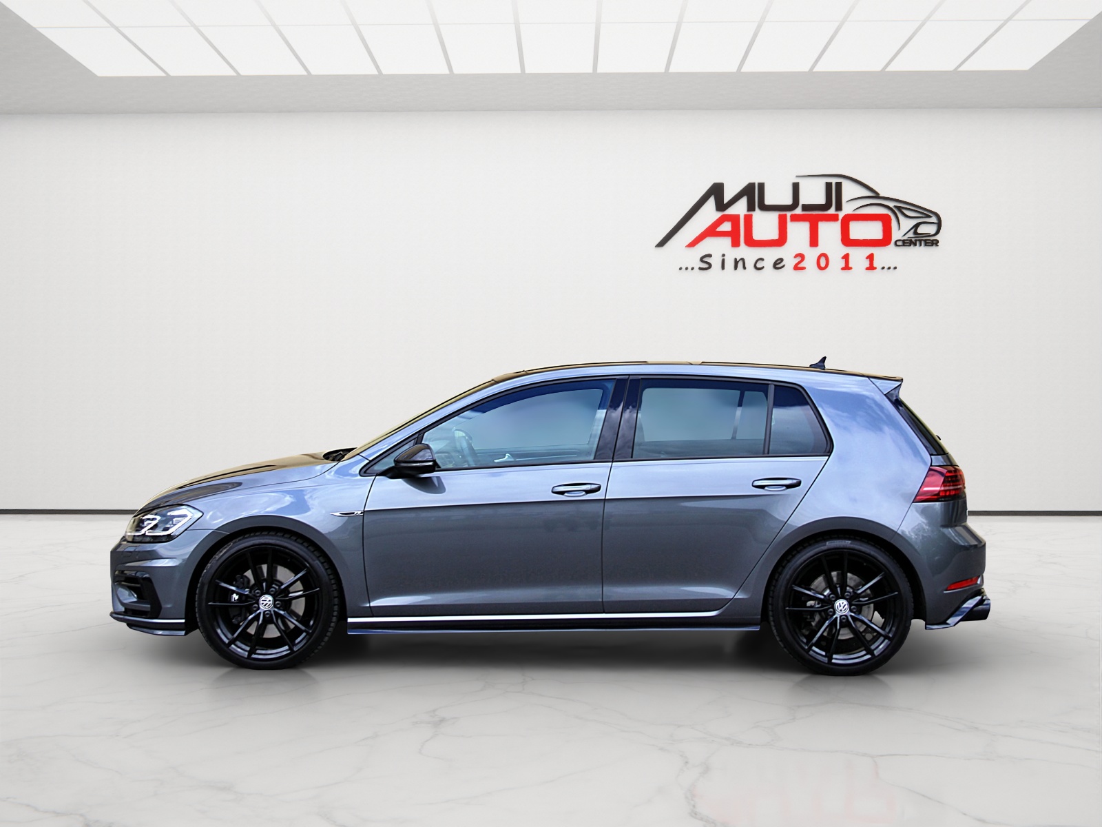 VW Golf 2.0 TSI R 4Motion DSG-image-1