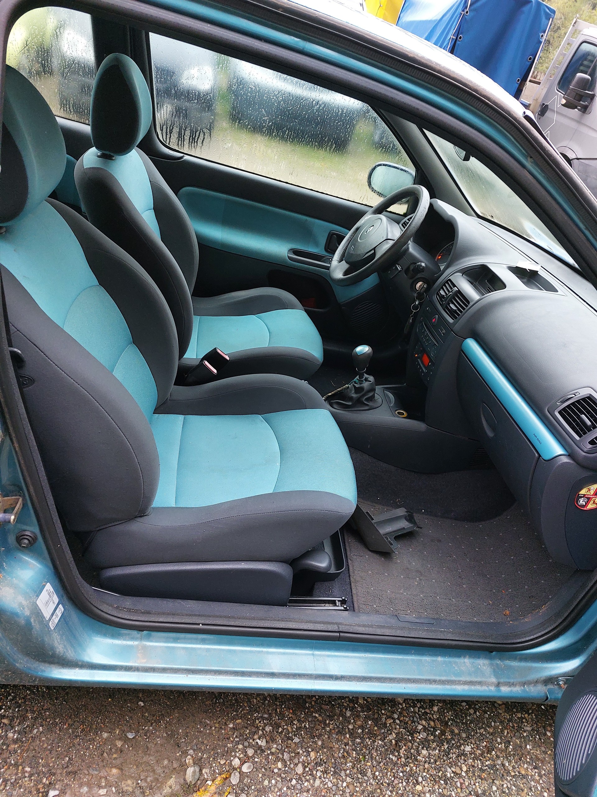 RENAULT Clio 1.5 dCi Extrême-image-8