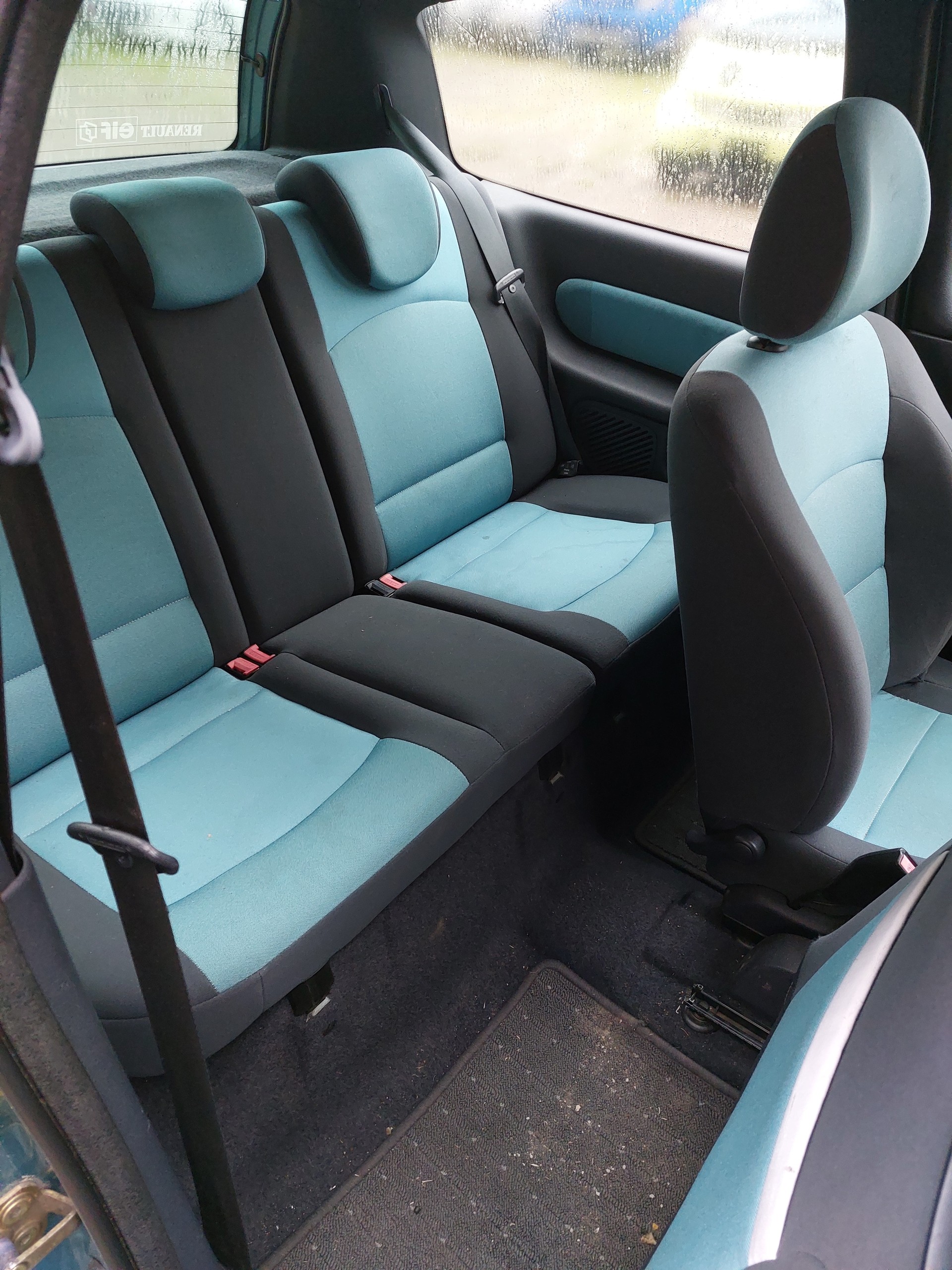 RENAULT Clio 1.5 dCi Extrême-image-9