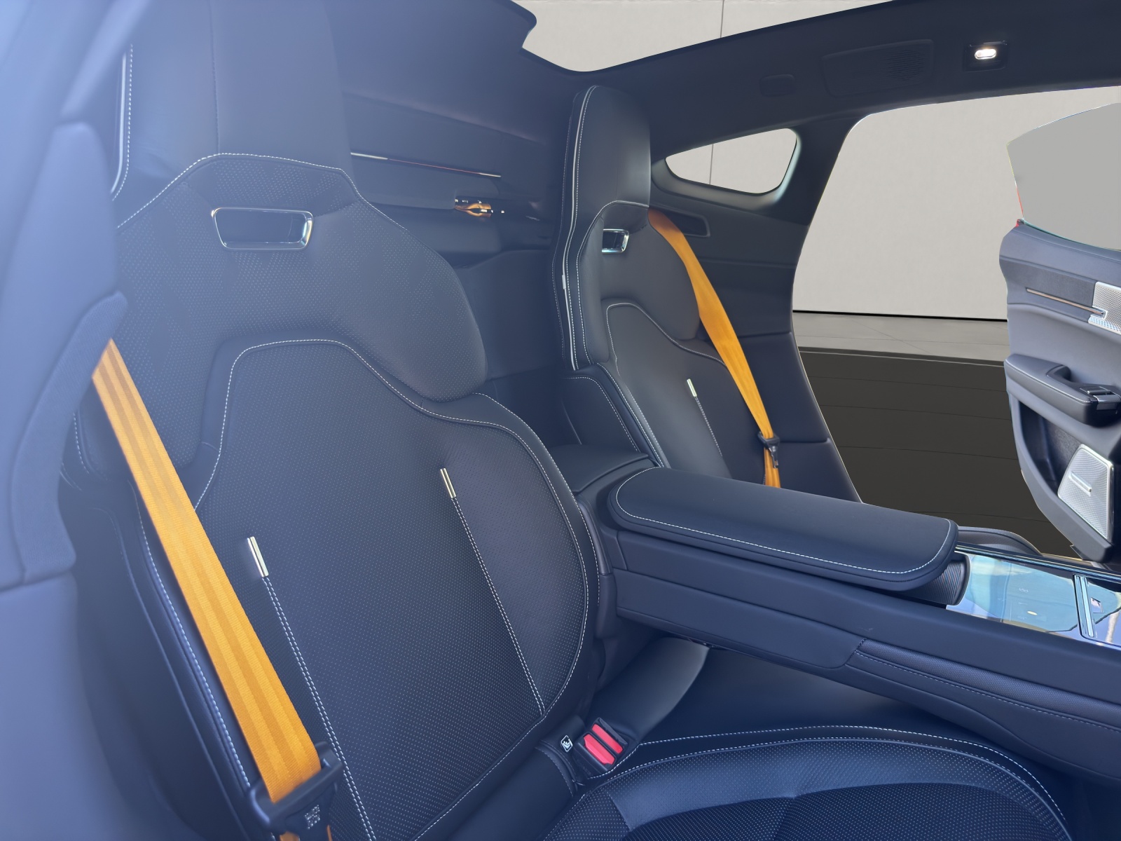 POLESTAR 5 Performance Launch Edition-image-10