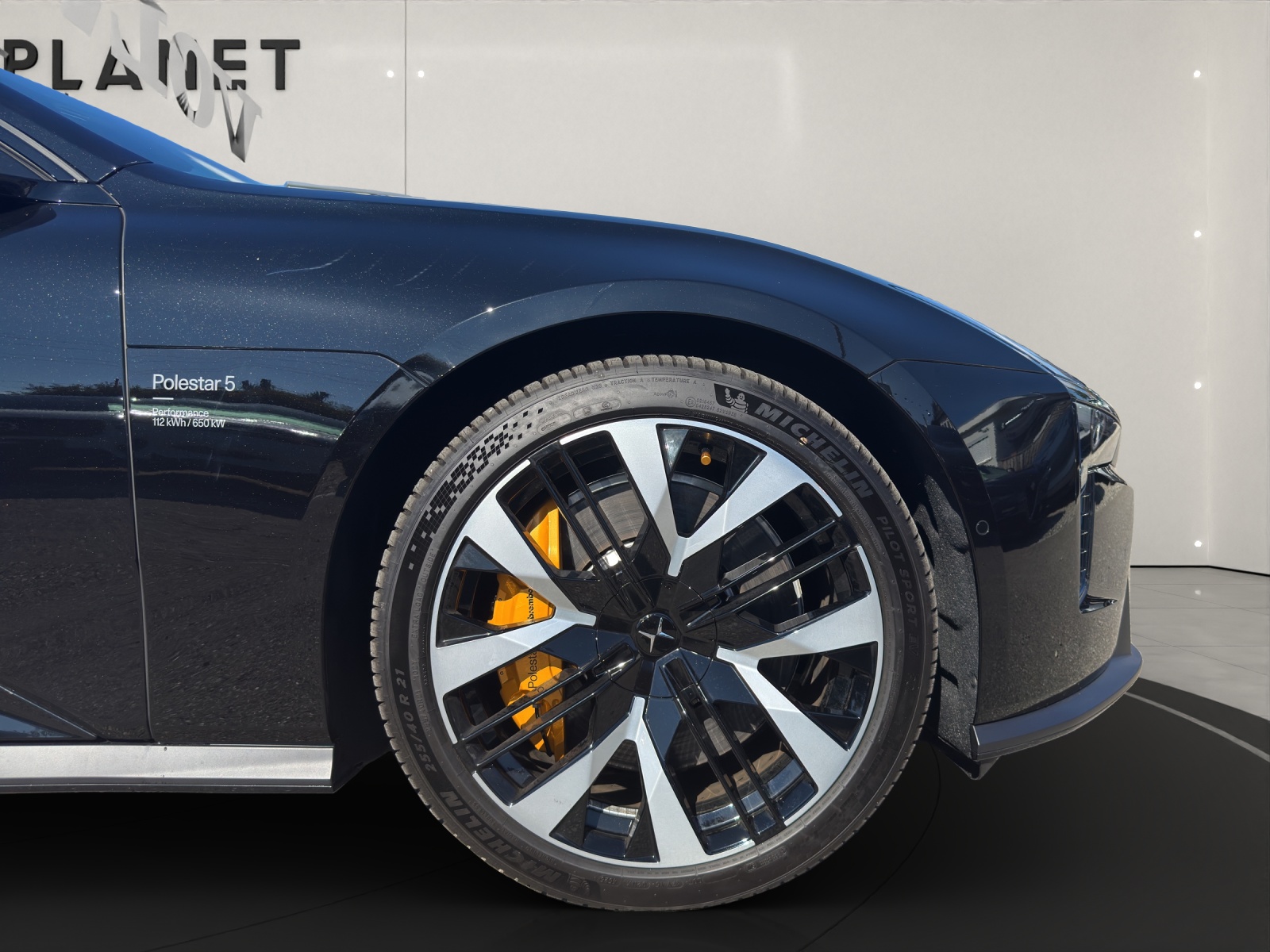 POLESTAR 5 Performance Launch Edition-image-8