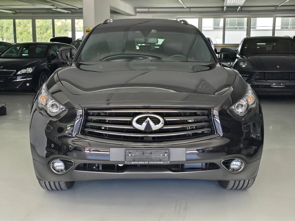 INFINITI QX70 3.7 S Premium AWD Automatic-image-1
