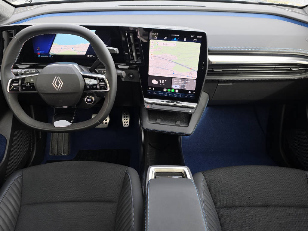 RENAULT Scénic E-Tech esprit Alpine-image-7
