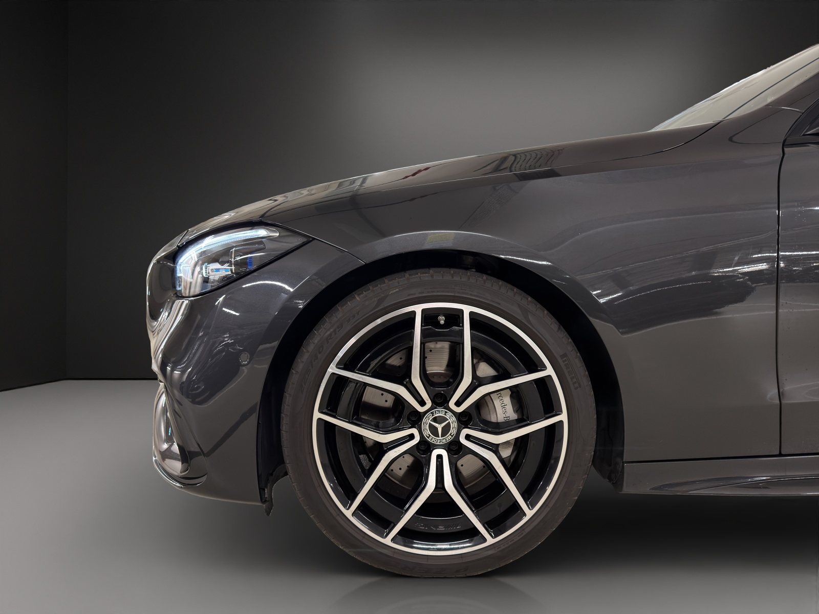 MERCEDES-BENZ C 220 d T 4Matic AMG Line-image-8