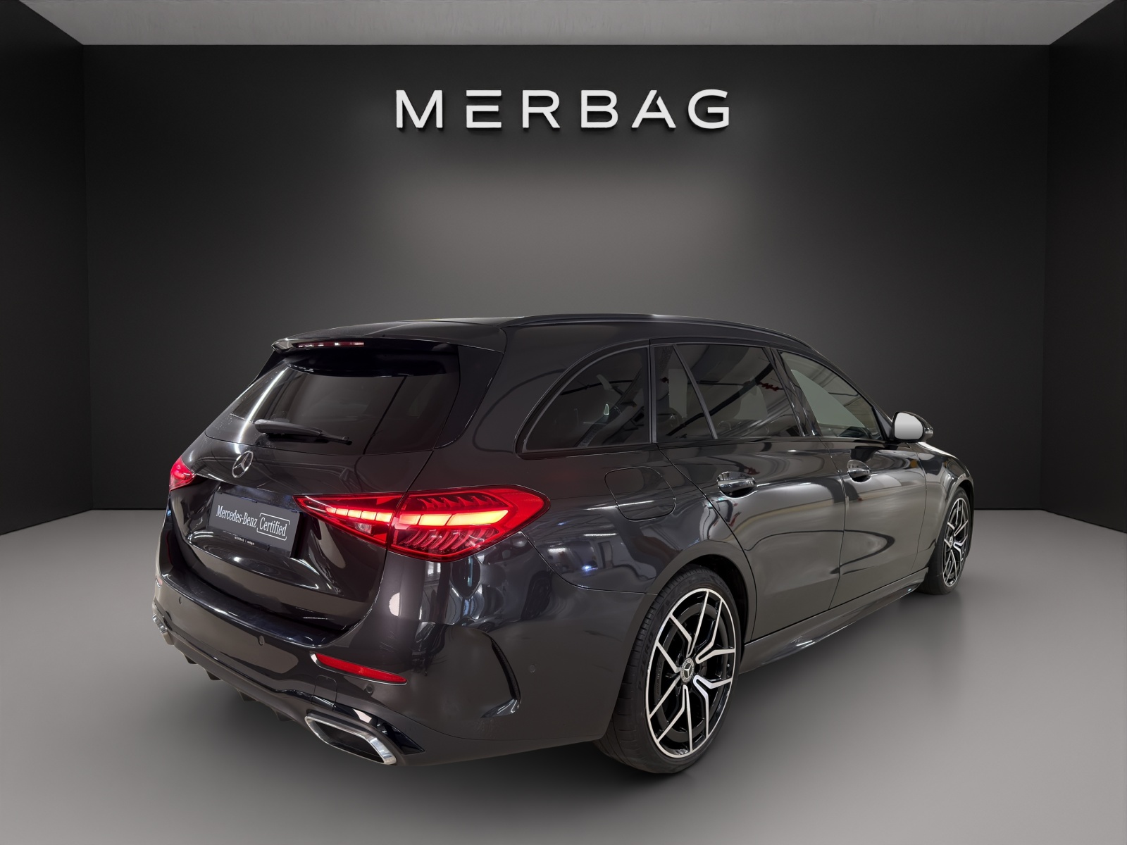 MERCEDES-BENZ C 220 d T 4Matic AMG Line-image-7