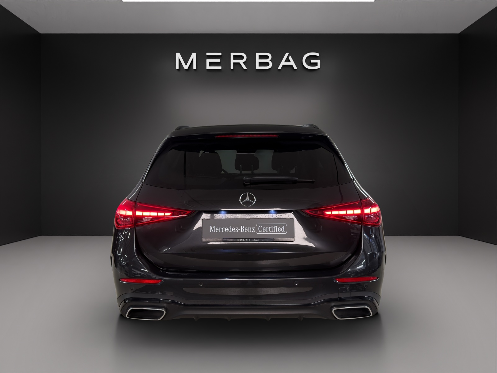 MERCEDES-BENZ C 220 d T 4Matic AMG Line-image-6