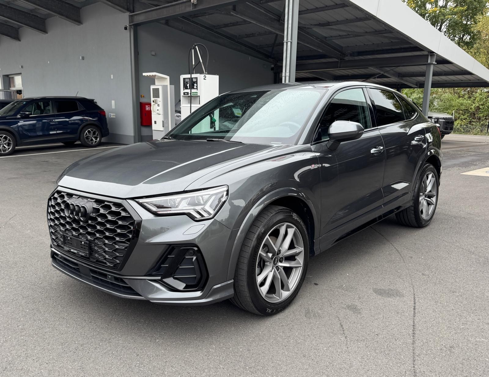 AUDI Q3 Sportback 35 TFSI S line Attraction S-tronic-image-7