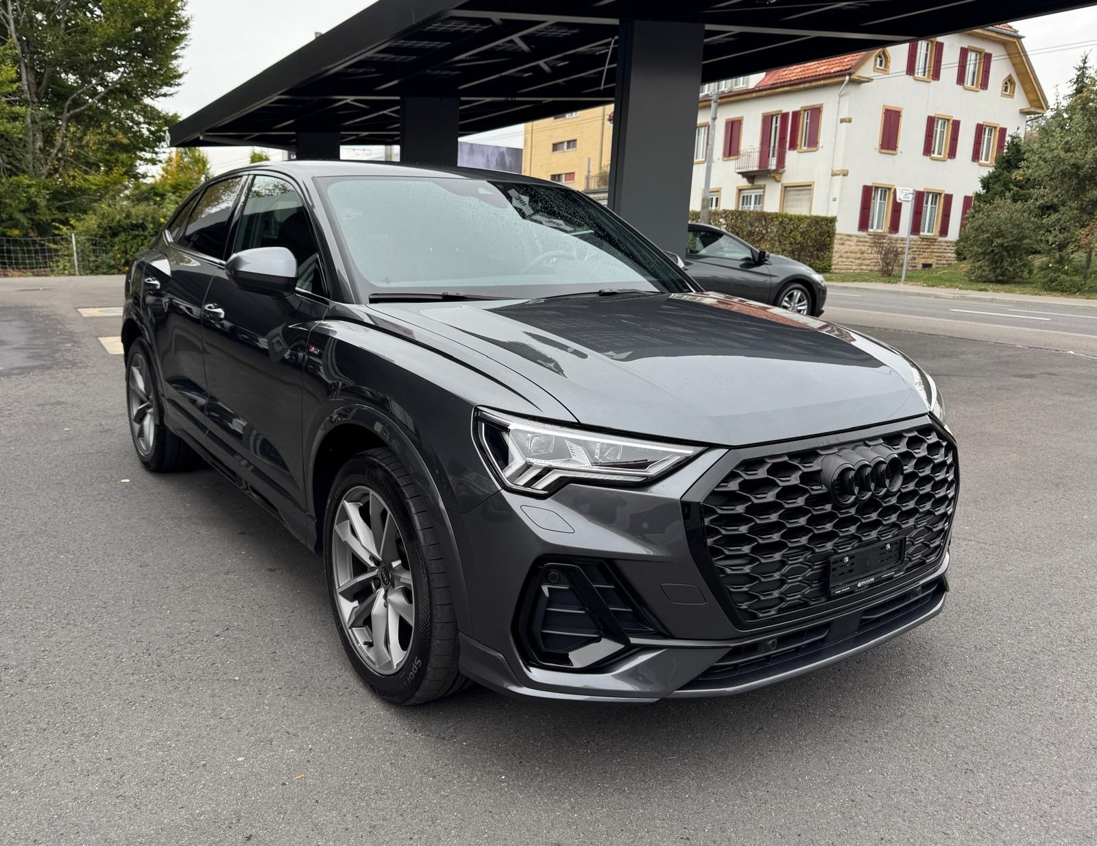 AUDI Q3 Sportback 35 TFSI S line Attraction S-tronic-image-0