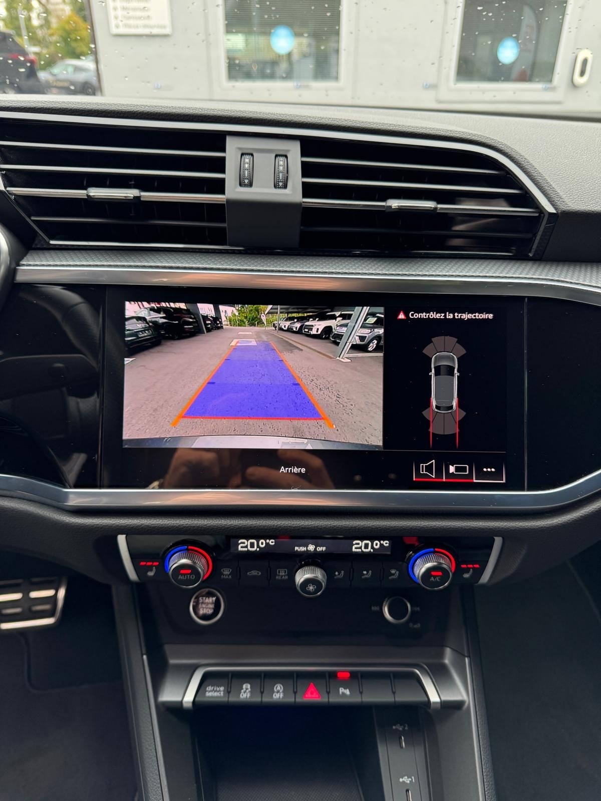 AUDI Q3 Sportback 35 TFSI S line Attraction S-tronic-image-5