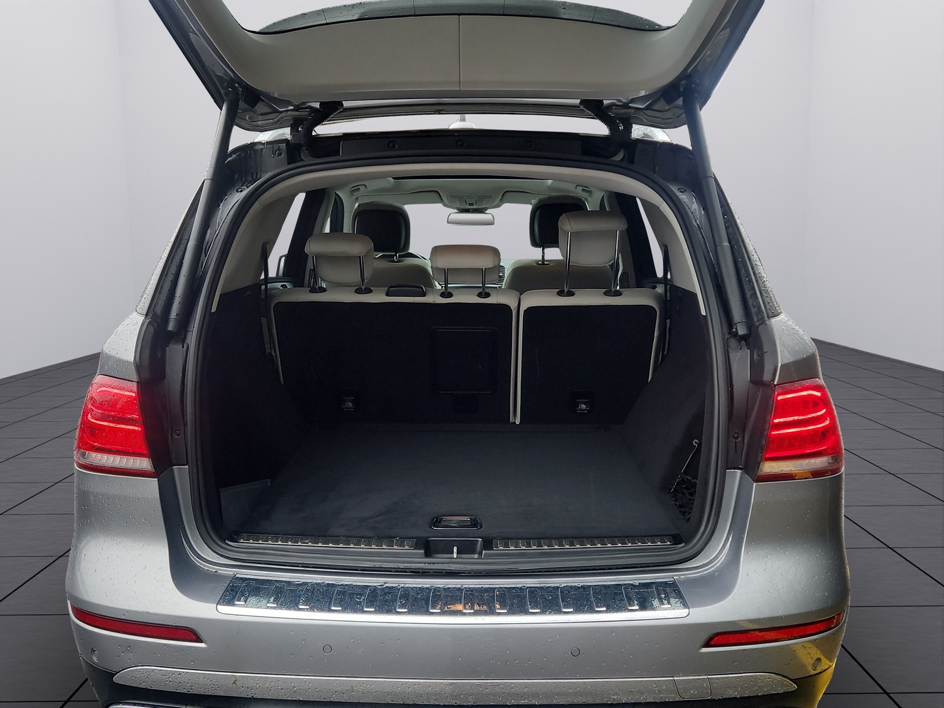 MERCEDES-BENZ GLE 350 d Executive 4Matic 9G-Tronic-image-14
