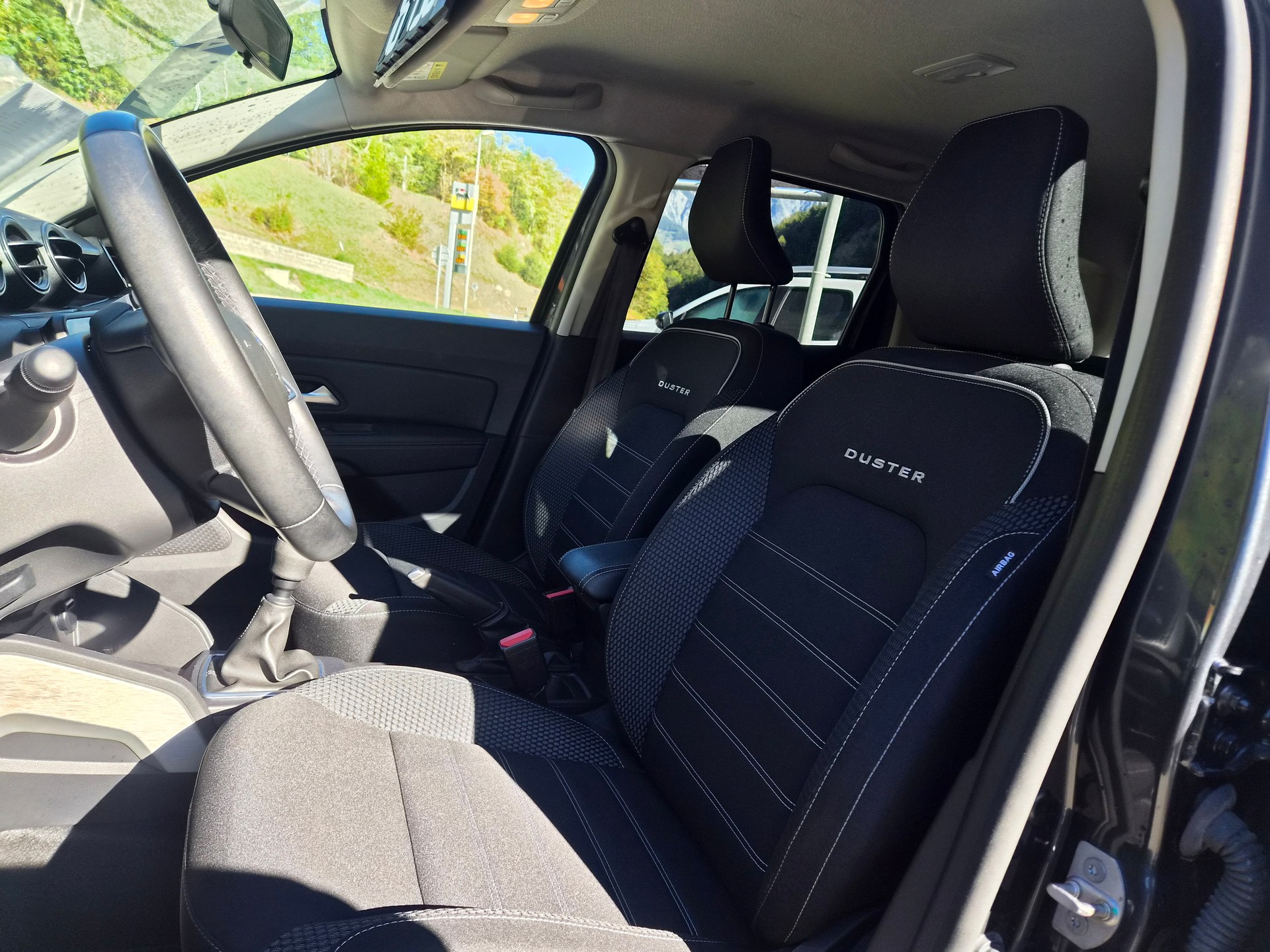 DACIA Duster TCe 150 Prestige 4x4-image-6