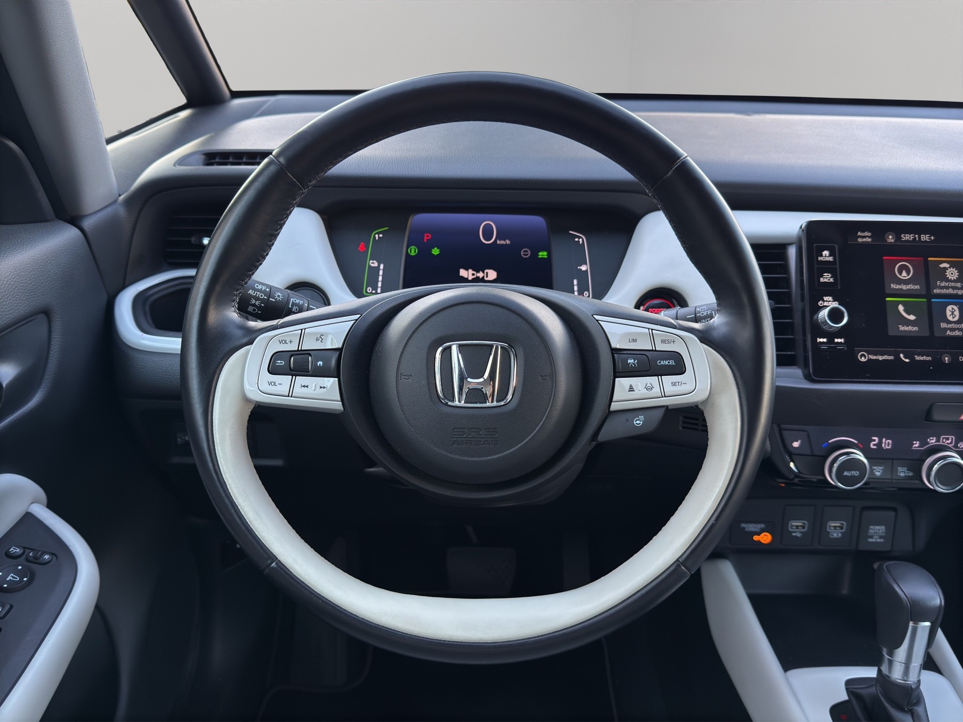 HONDA Jazz 1.5 i-MMD Executive-image-5