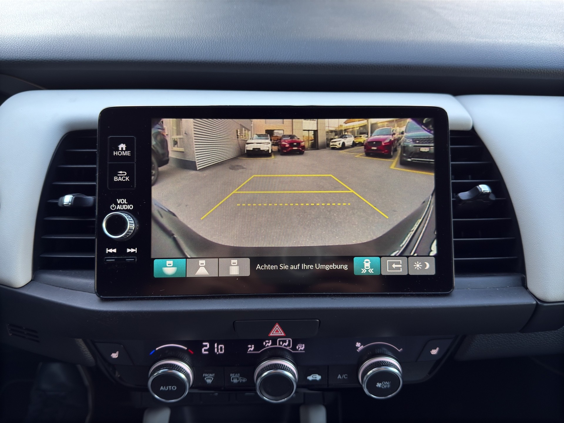 HONDA Jazz 1.5 i-MMD Executive-image-12