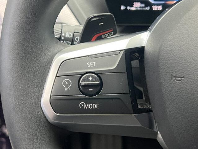 BMW 1er Reihe F70 120i-image-12