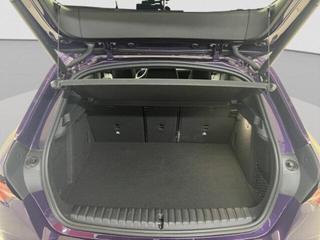 BMW 1er Reihe F70 120i-image-11