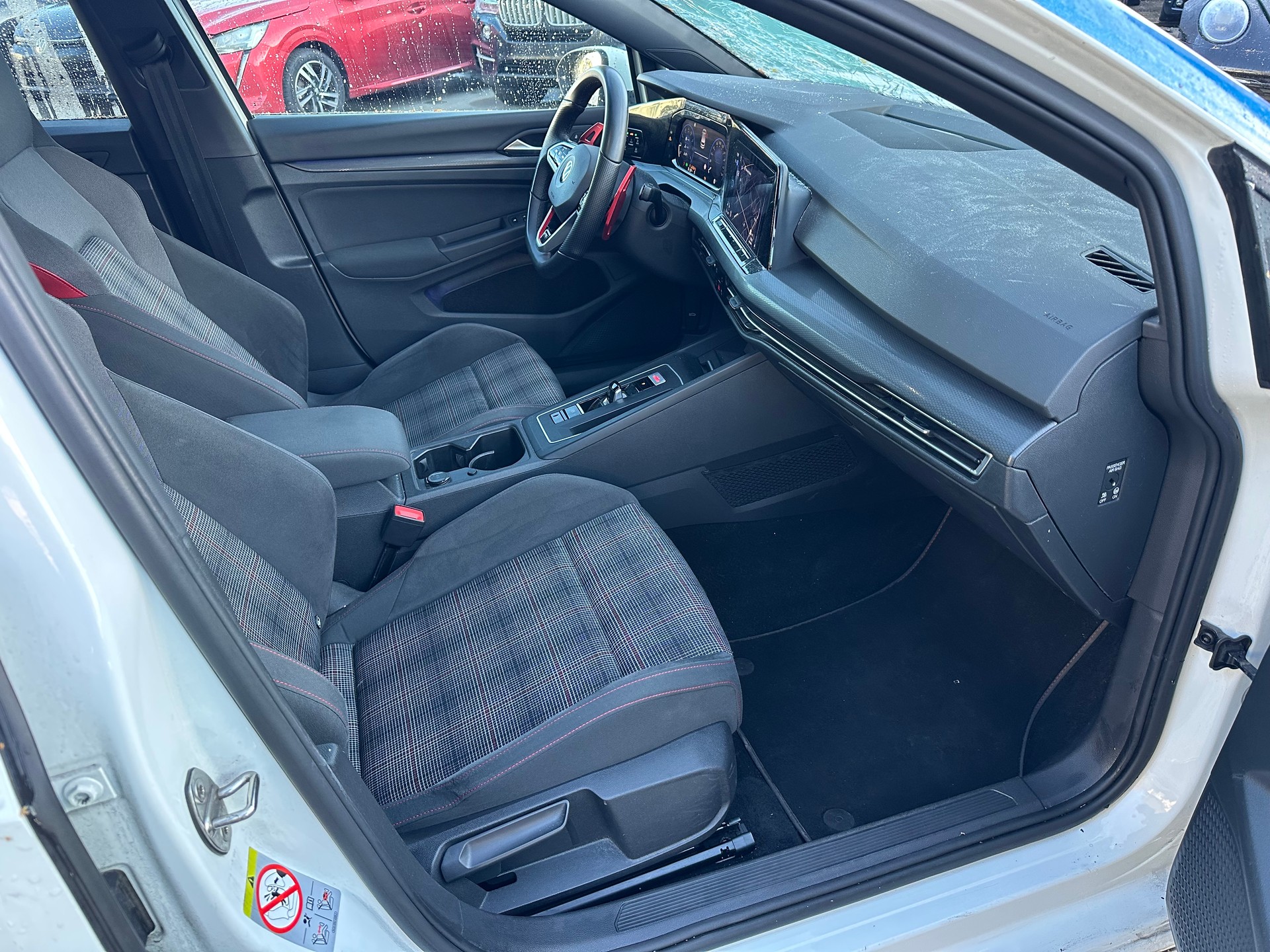 VW Golf 2.0 TSI GTI DSG-image-12