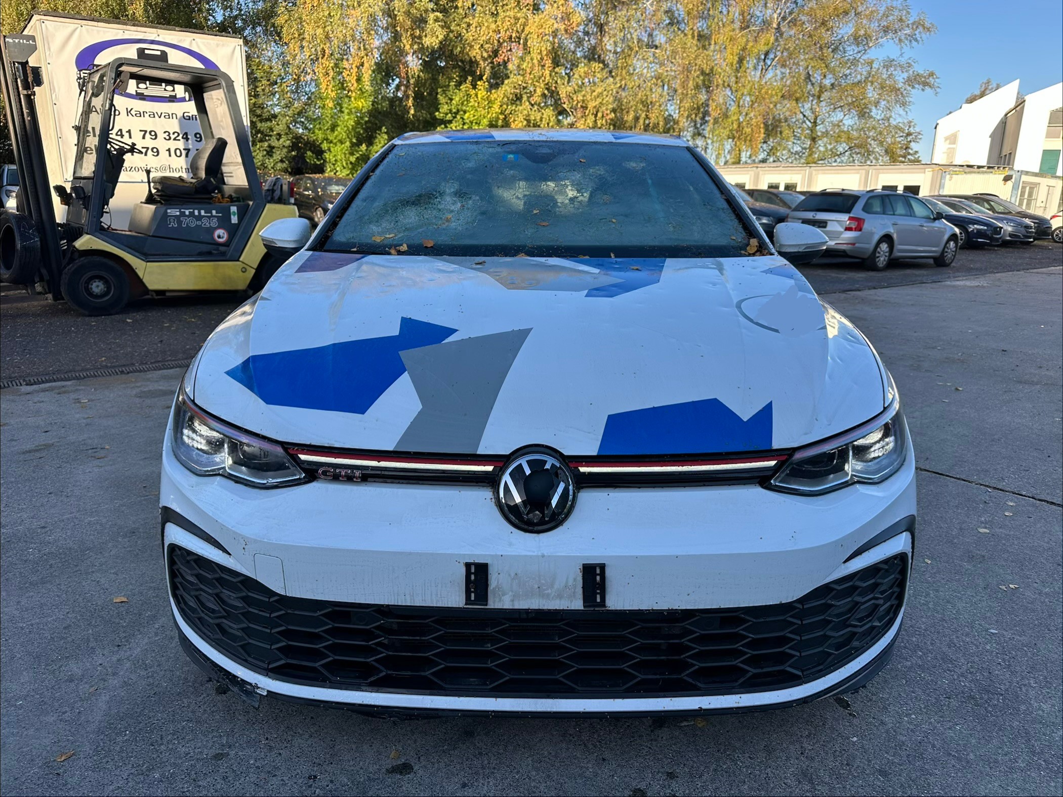Car photo