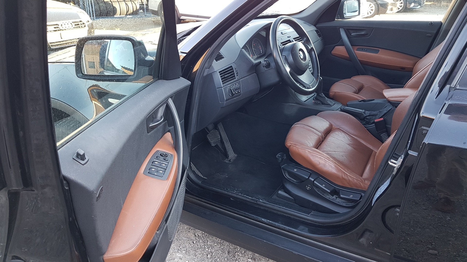 BMW X3 3.0d-image-8