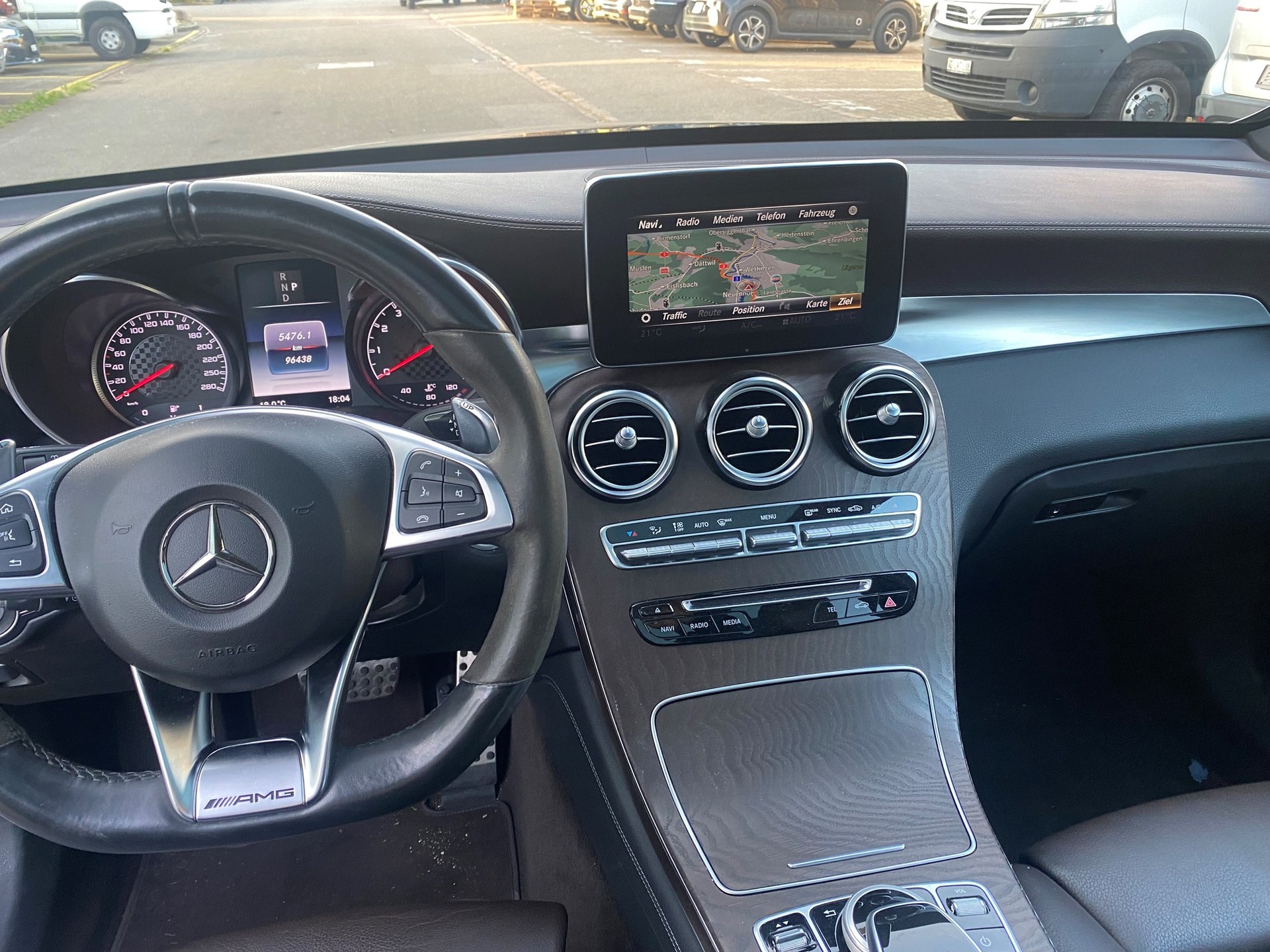 MERCEDES-BENZ GLC 43 AMG 4Matic 9G-Tronic-image-4