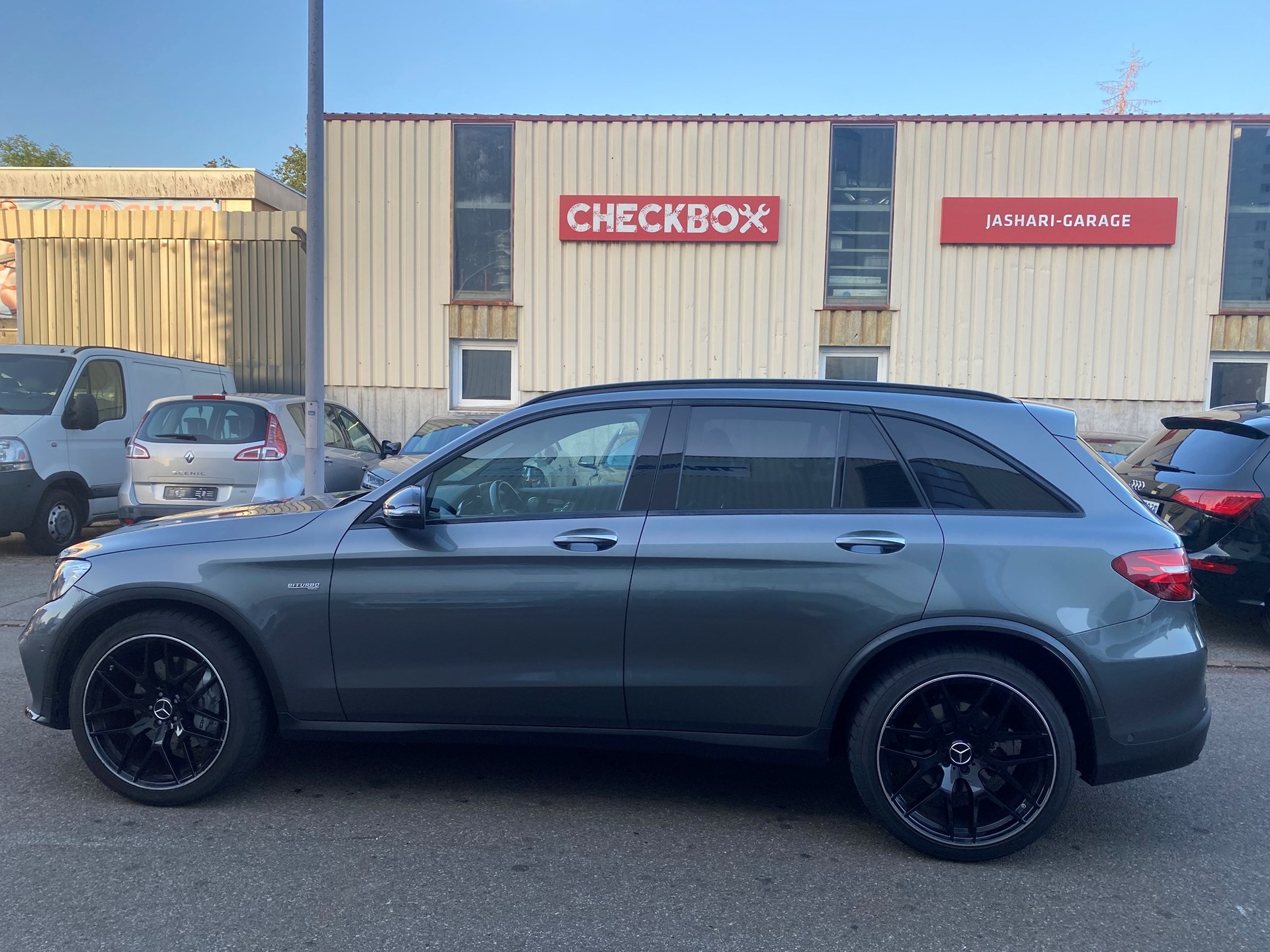 MERCEDES-BENZ GLC 43 AMG 4Matic 9G-Tronic-image-7