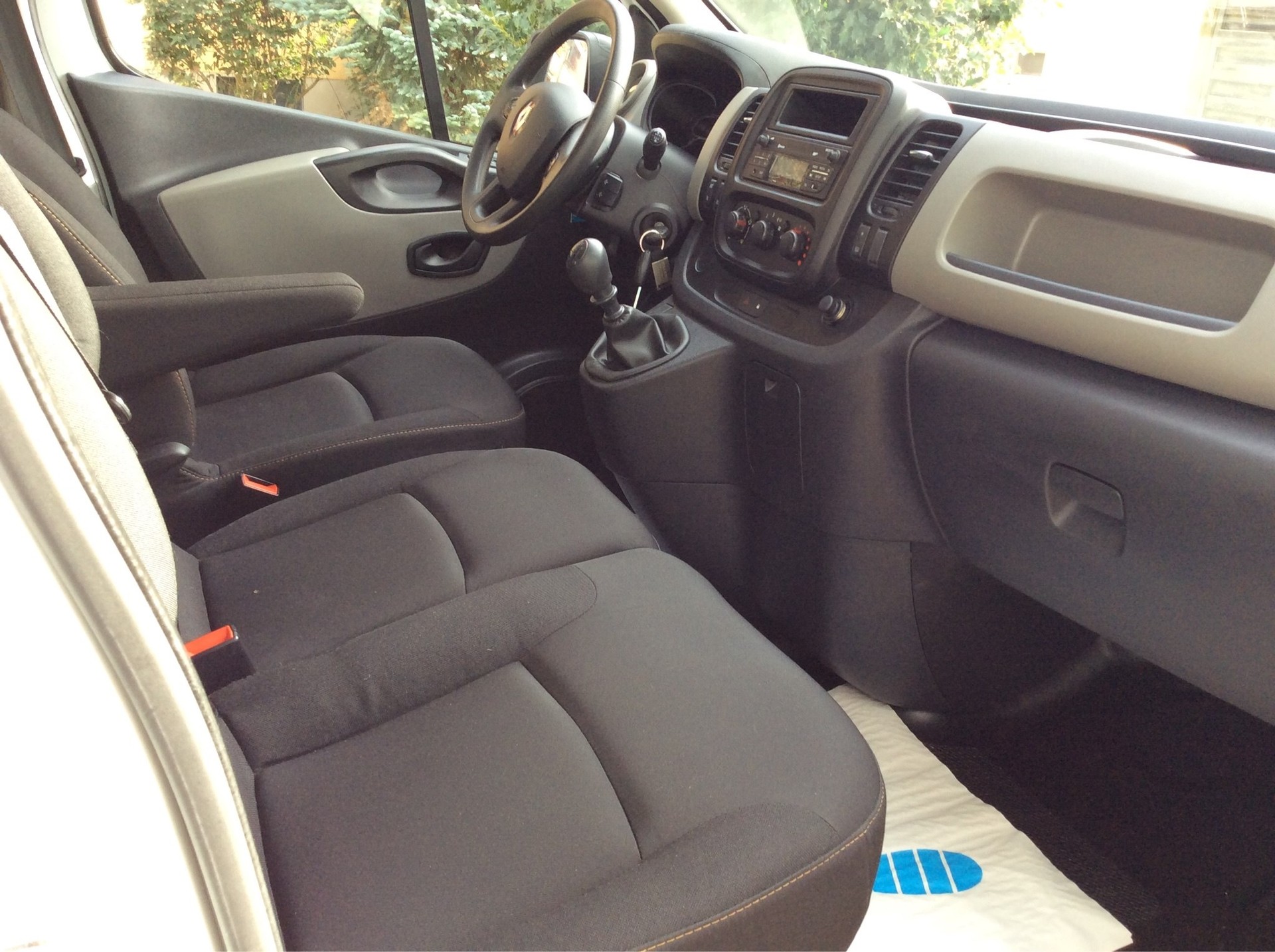 RENAULT Trafic 1.6 ENERGY TwinT. dCi120 2.9t Busin. L1H1-image-9