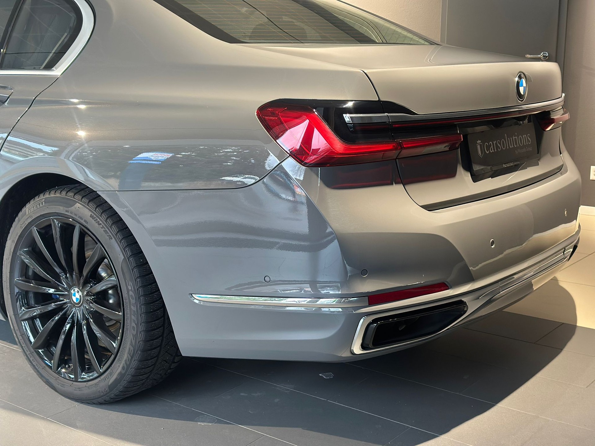 BMW 750Li xDrive M Sport Steptronic-image-8