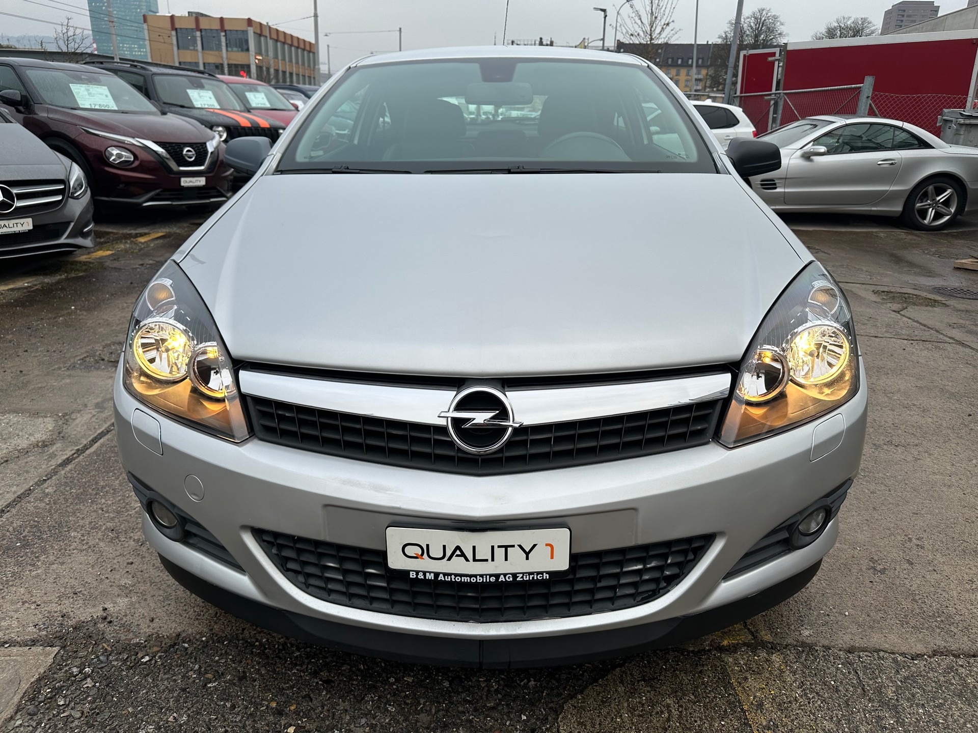 OPEL Astra GTC 1.8i 16V Cosmo-image-1