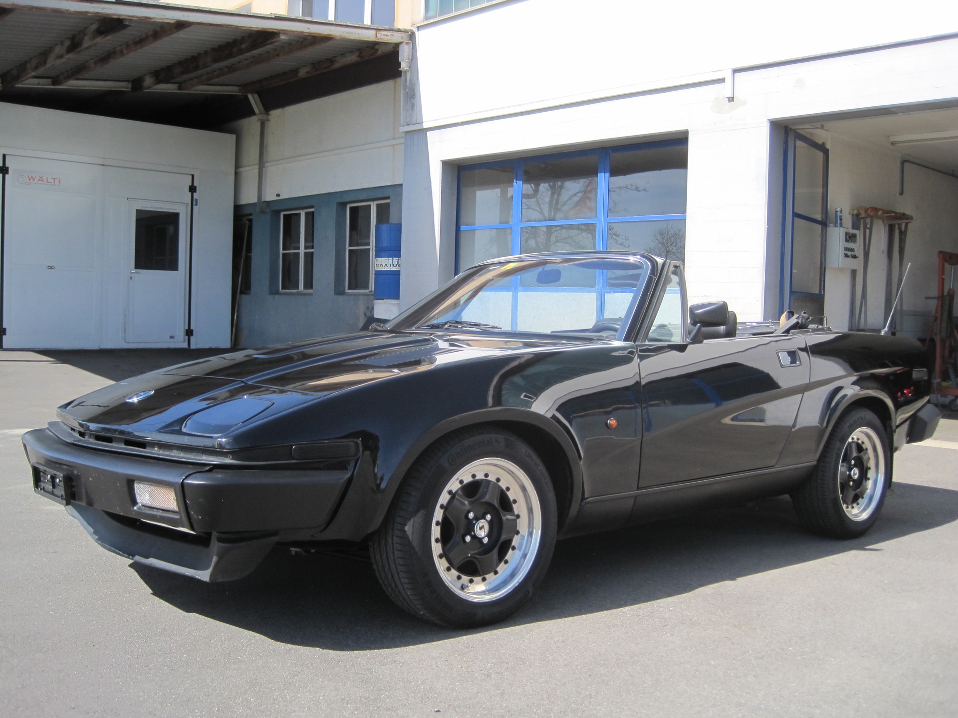 TRIUMPH TR7-image-5