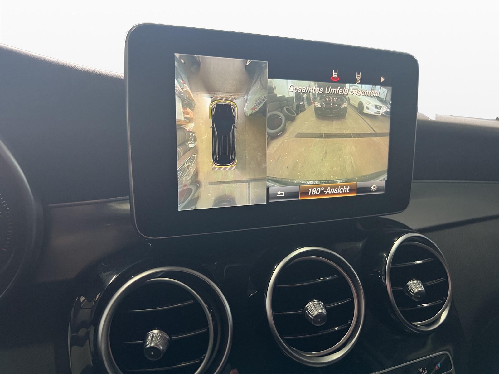 MERCEDES-BENZ GLC 250d Off-Road 4Matic 9G-Tronic-image-13
