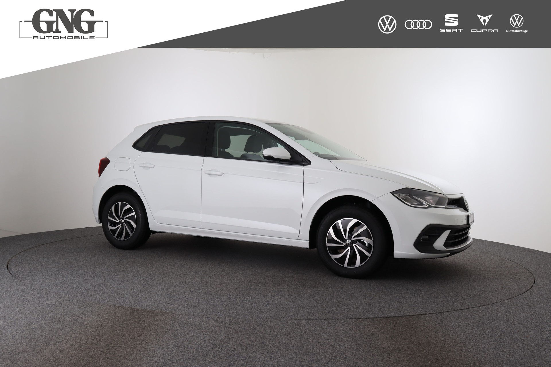 VW Polo 1.0 TSI Life DSG-image-2