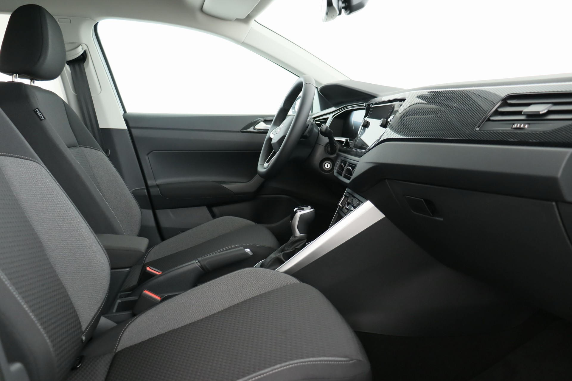 VW Polo 1.0 TSI Life DSG-image-8