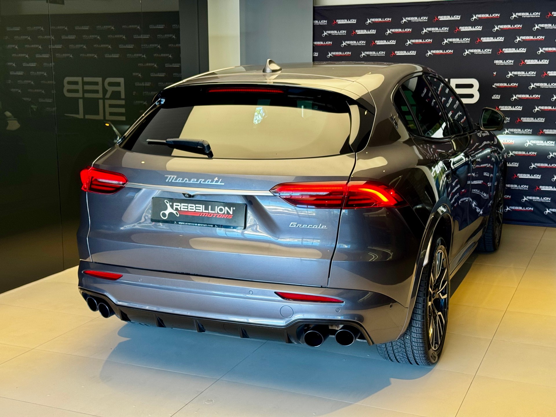 MASERATI Grecale 2.0 MHEV Modena Hybrid Automatica-image-5