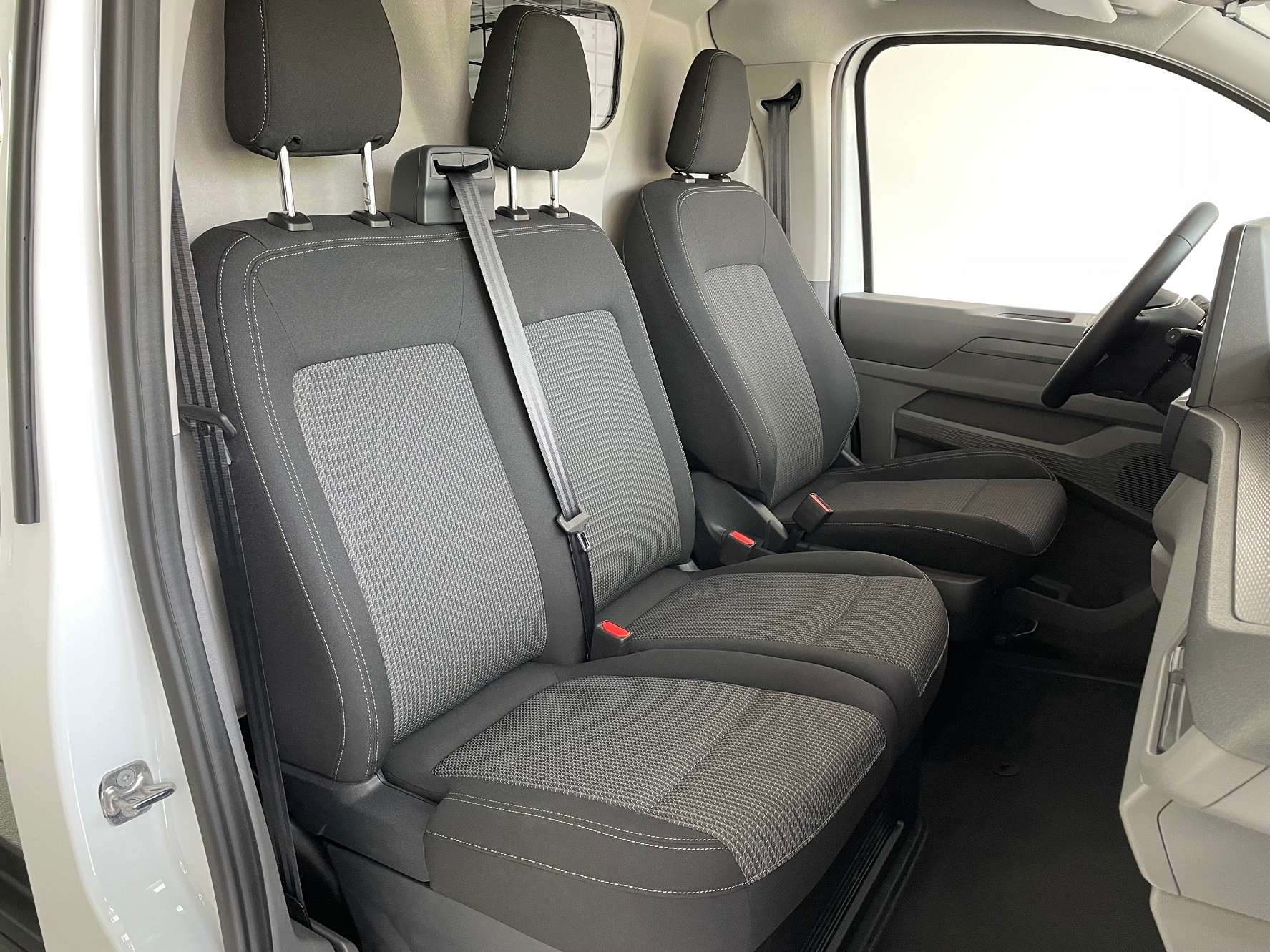 VW e-Transporter 70 kWh-image-8