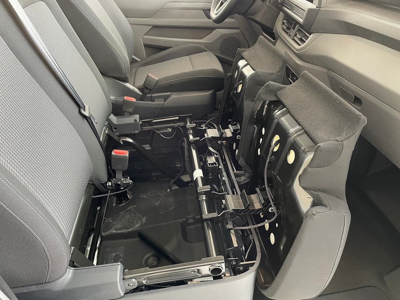 VW e-Transporter 70 kWh-image-9