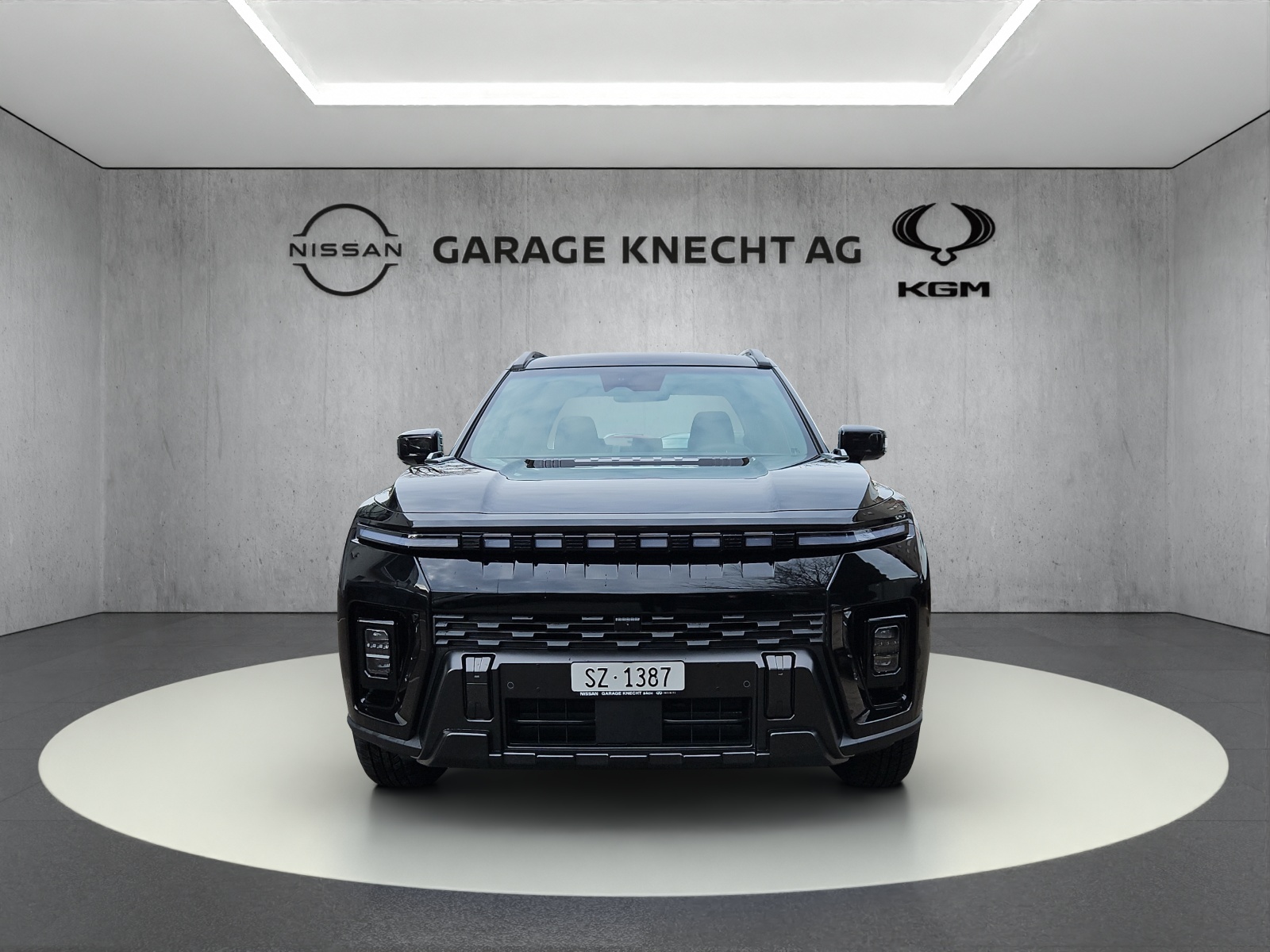 KGM-SsangYong Musso EV Blackline-showroom-element-2