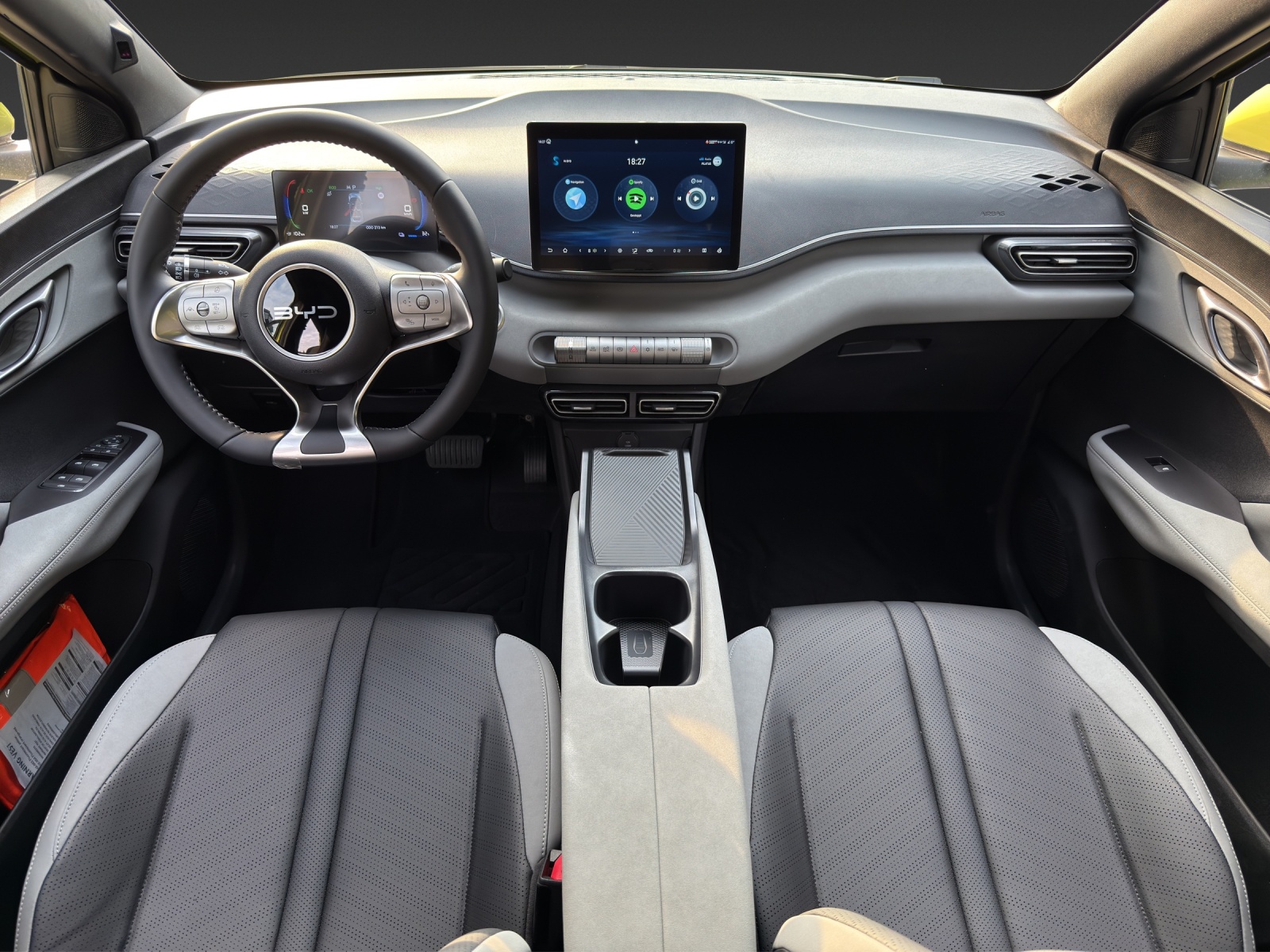 BYD Dolphin Surf 30 kWh Active-image-15