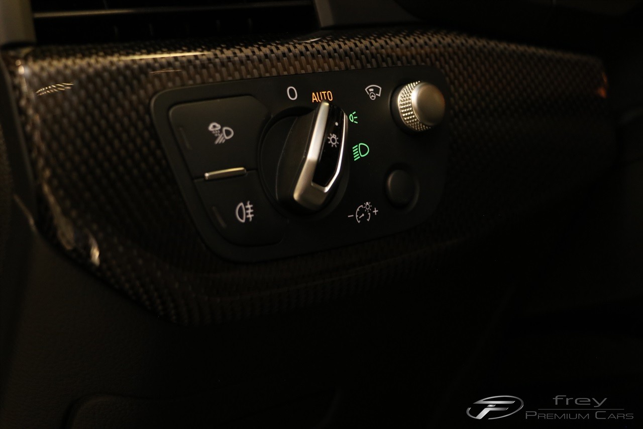 AUDI S5 Cabriolet 3.0 TFSI quattro tiptronic-image-27